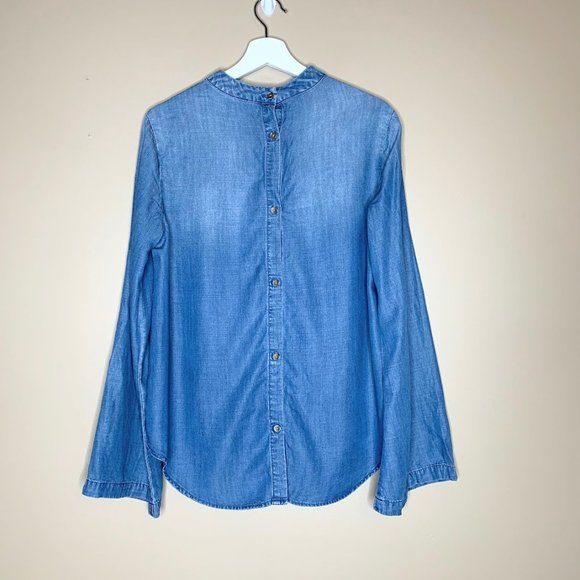Anthro Cloth & Stone Chambray Button Back Top - M - Picture 3 of 8